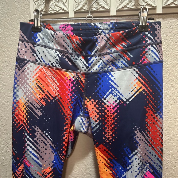 Athleta Multicolor Patterned Leggings - Picture 2 of 6